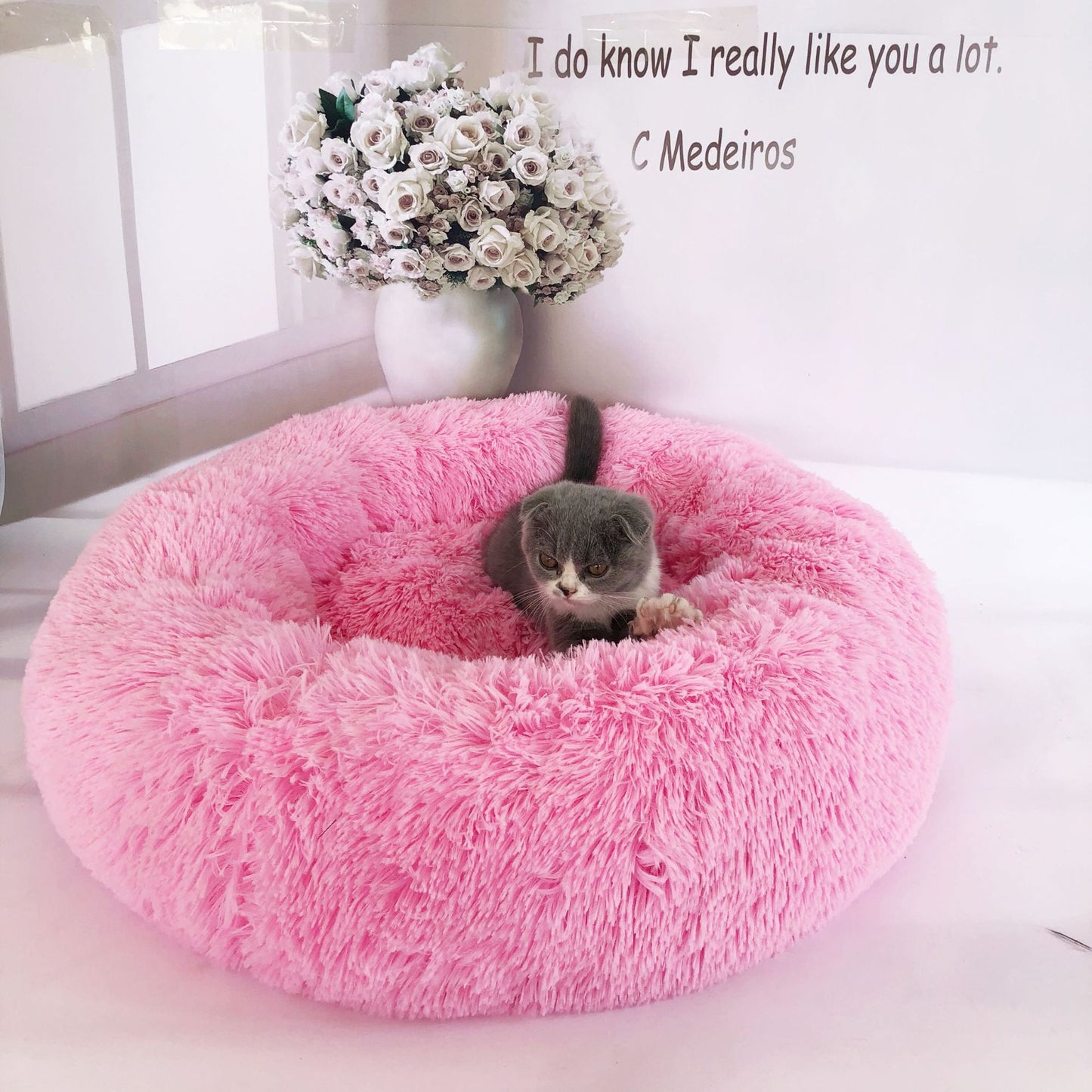 Ultra-Soft Plush Pet Nest – Cozy Bed for Dogs & Cats